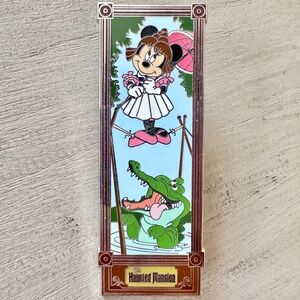 Disney Haunted Mansion Minnie Mouse with Alligator Pin